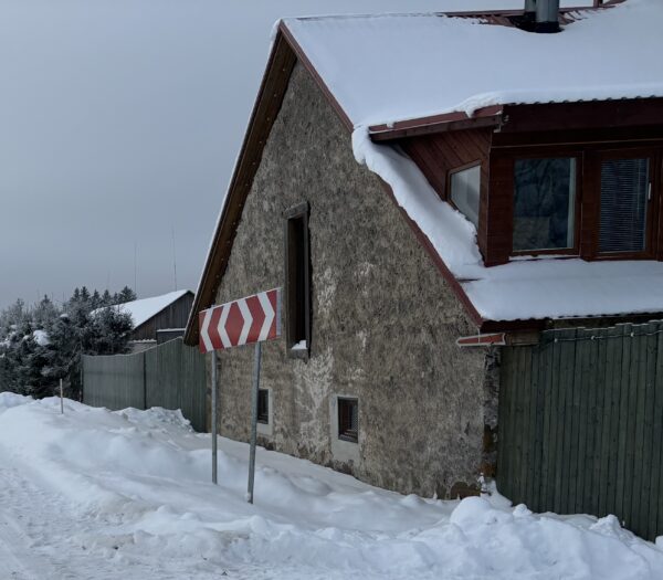 Reklaamsein Sadala-Reastvere mnt.